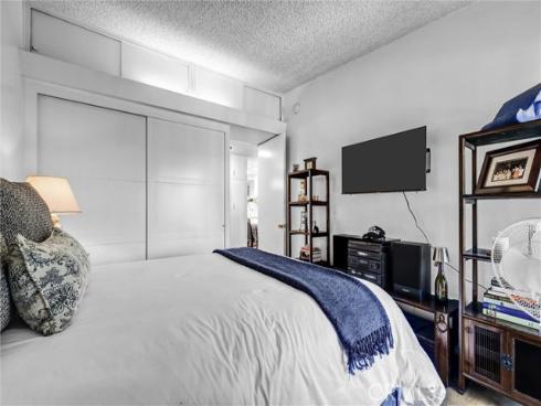 13811 Thunderbird M1-55A Drive, Seal Beach, CA