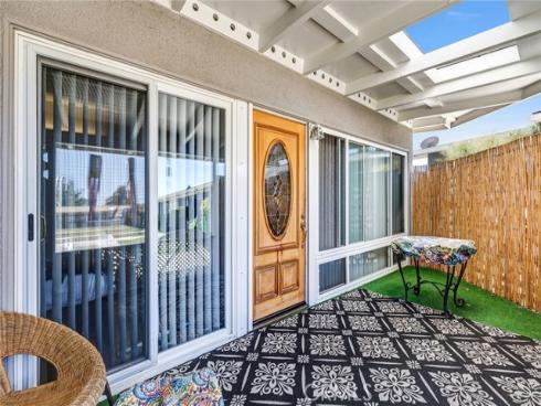 13811 Thunderbird M1-55A Drive, Seal Beach, CA