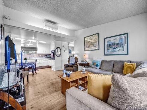 13811 Thunderbird M1-55A Drive, Seal Beach, CA