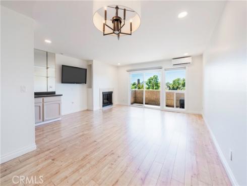 12300 Montecito , Seal Beach, CA