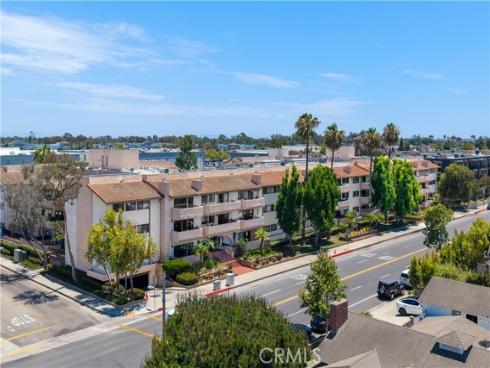 12300 Montecito , Seal Beach, CA