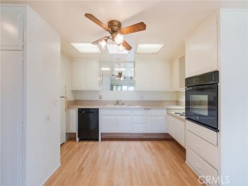 1460 Pelham 106G Road, Seal Beach, CA