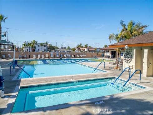 1460 Pelham 106G Road, Seal Beach, CA
