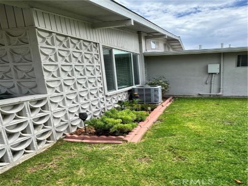 1075 Brookline Rd #220a M-9 , Seal Beach, CA