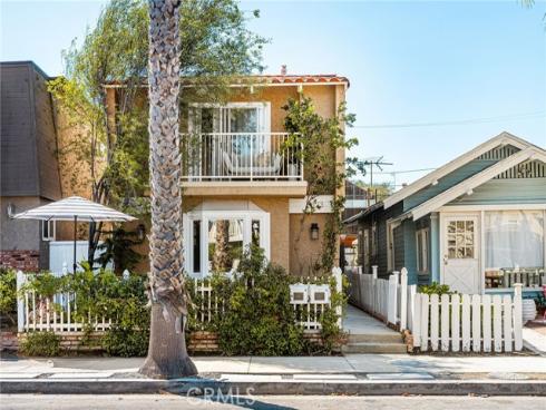 123 13th 1 Street, Seal Beach, CA