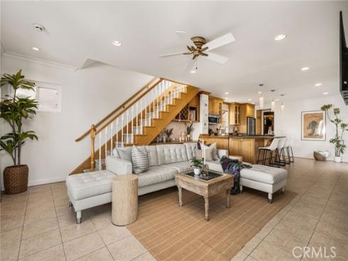 123 13th 1 Street, Seal Beach, CA