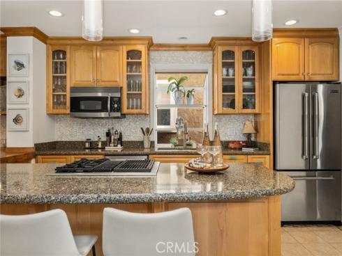 123 13th 1 Street, Seal Beach, CA