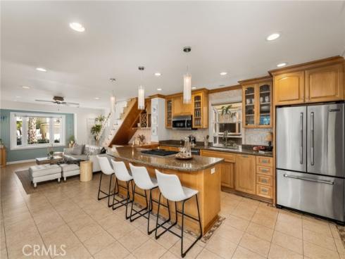 123 13th 1 Street, Seal Beach, CA