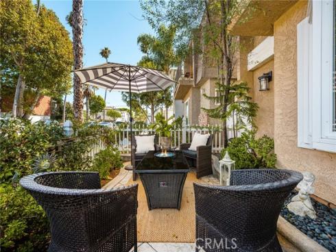 123 13th 1 Street, Seal Beach, CA