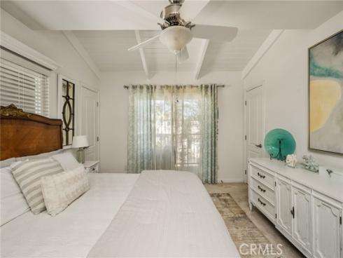 123 13th 1 Street, Seal Beach, CA
