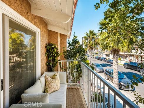 123 13th 1 Street, Seal Beach, CA