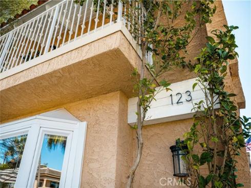 123 13th 1 Street, Seal Beach, CA