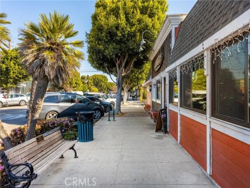 123 13th 1 Street, Seal Beach, CA