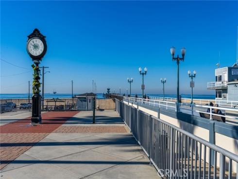123 13th 1 Street, Seal Beach, CA