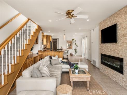 123 13th 1 Street, Seal Beach, CA