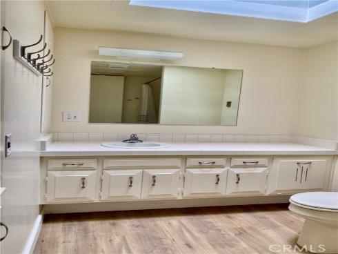 13101 Del Monte Dr., M11-279d , Seal Beach, CA