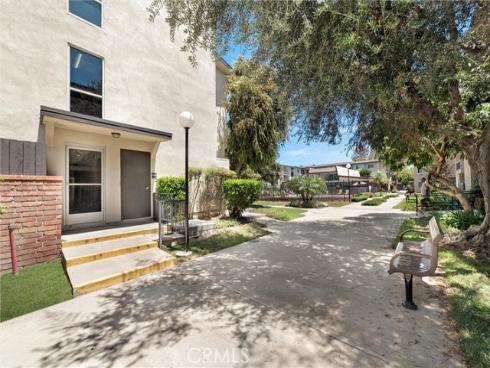 12200 Montecito D110 Road, Seal Beach, CA
