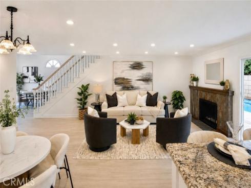 4556 Guava , Seal Beach, CA