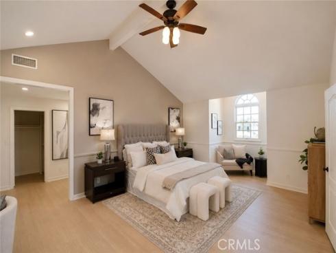 4556 Guava , Seal Beach, CA