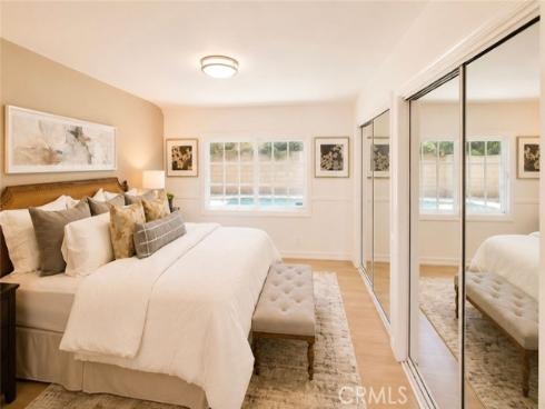 4556 Guava , Seal Beach, CA