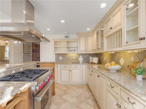 341 Regatta Way, Seal Beach, CA