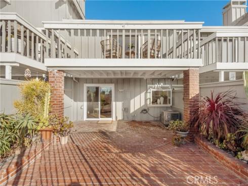 341 Regatta Way, Seal Beach, CA