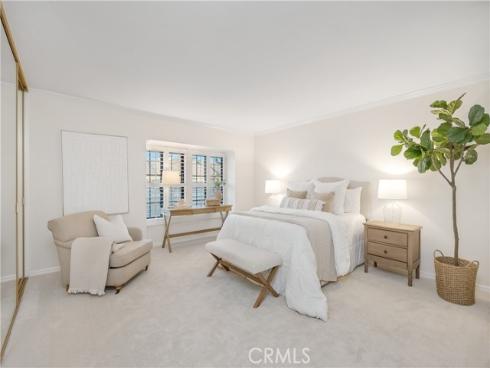 341 Regatta Way, Seal Beach, CA