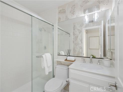 341 Regatta Way, Seal Beach, CA