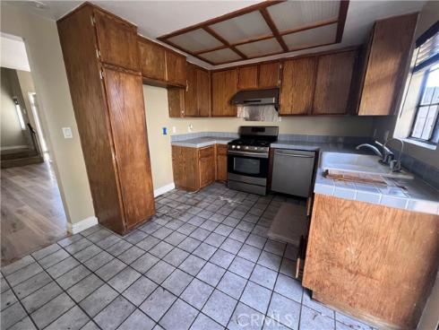 10546 Knott , Stanton, CA