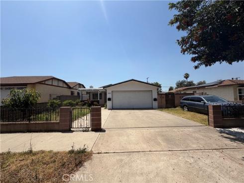10831 Cedar