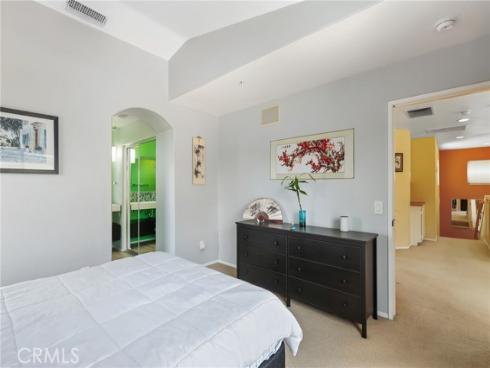 2 Serena Way, Stanton, CA