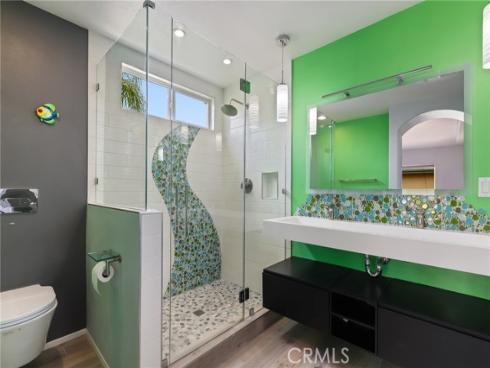 2 Serena Way, Stanton, CA