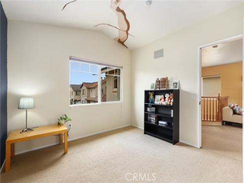 2 Serena Way, Stanton, CA