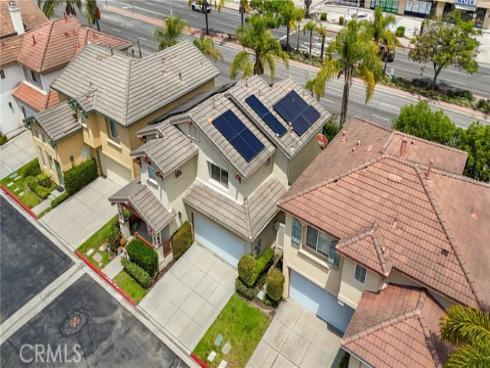 2 Serena Way, Stanton, CA