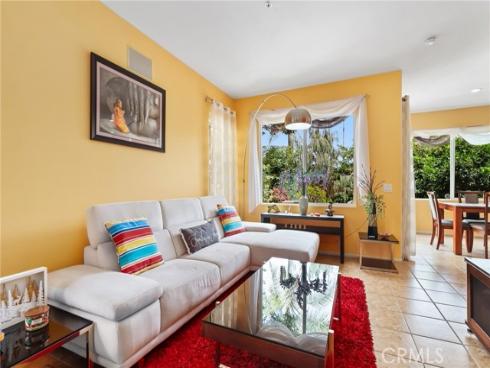 2 Serena Way, Stanton, CA