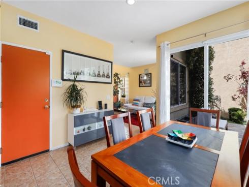 2 Serena Way, Stanton, CA