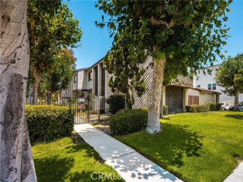 7381 Katella Avenue, Stanton, CA