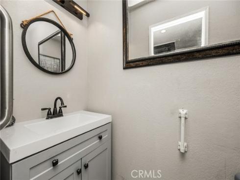 7381 Katella Avenue, Stanton, CA