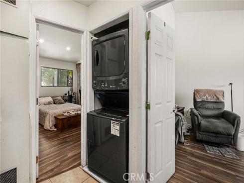 7381 Katella Avenue, Stanton, CA
