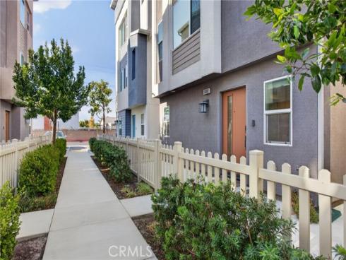 10881 Scottsbluff , Stanton, CA
