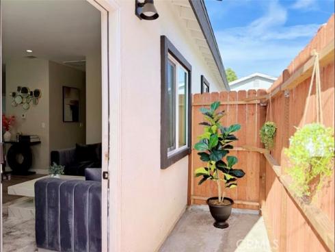 11307 Jane , Stanton, CA