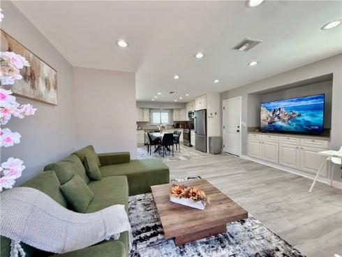 11307 Jane , Stanton, CA