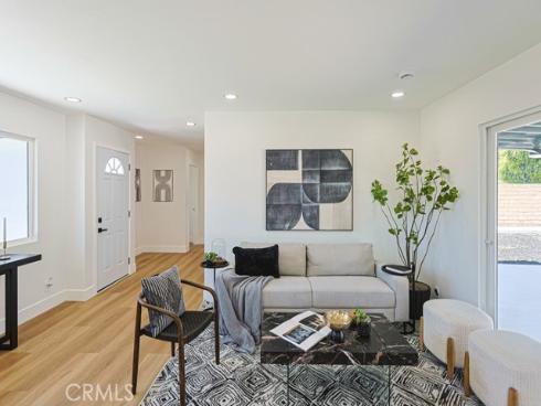 11842 Santa Rosalia , Stanton, CA