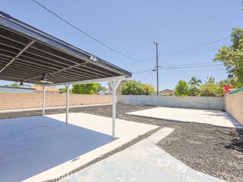 11842 Santa Rosalia , Stanton, CA