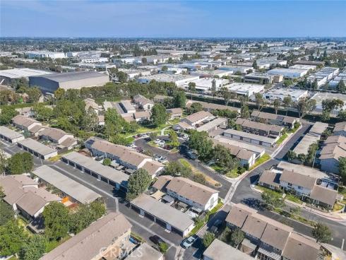 11209 Lambert , Stanton, CA