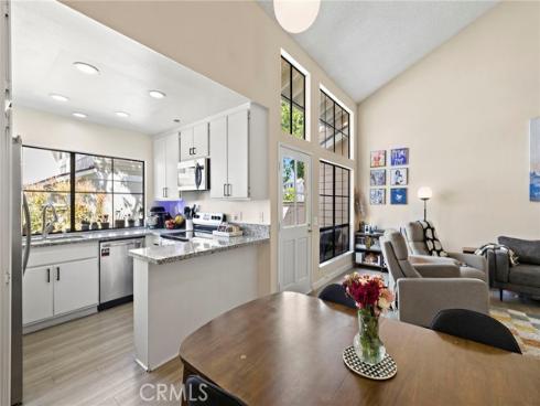 7729 Crestbrook Way 385 , Stanton, CA
