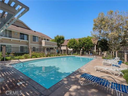 7730 Briarglen L Loop, Stanton, CA
