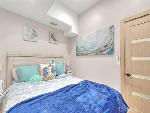 99 Surfside , Surfside, CA