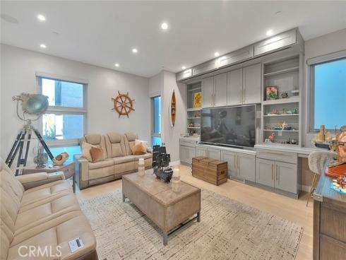 99 Surfside , Surfside, CA