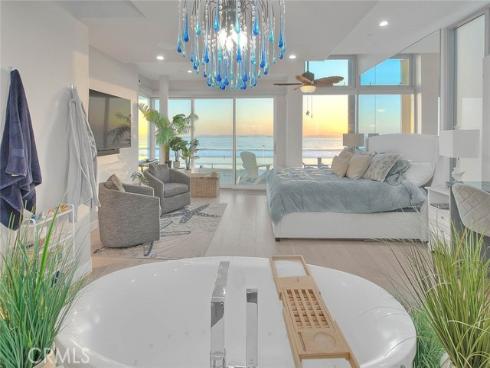 99 Surfside , Surfside, CA
